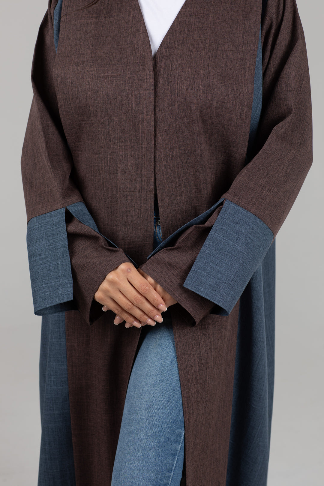 Nabila Abaya maroon