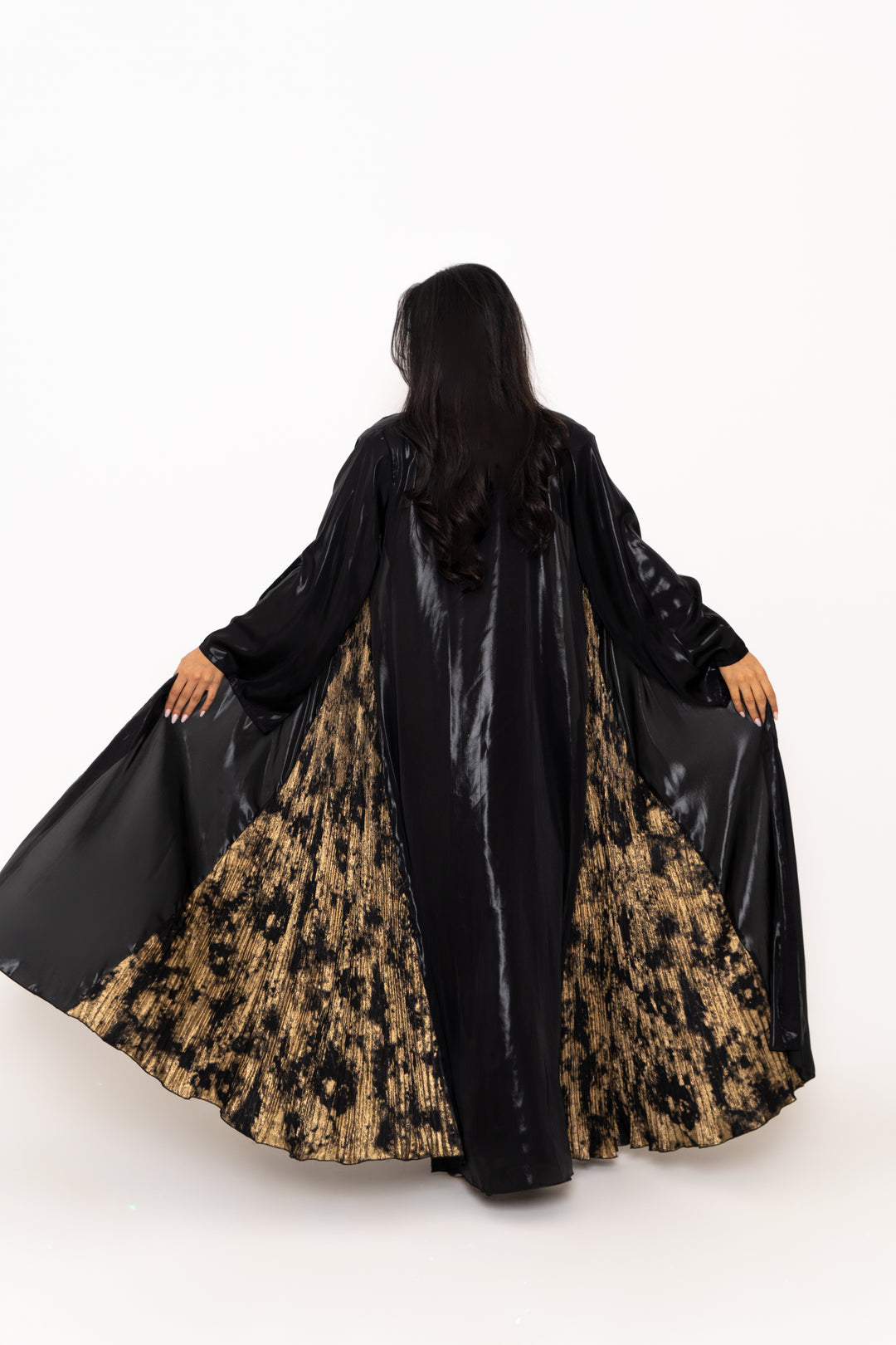 Amira Black & Gold  Abaya