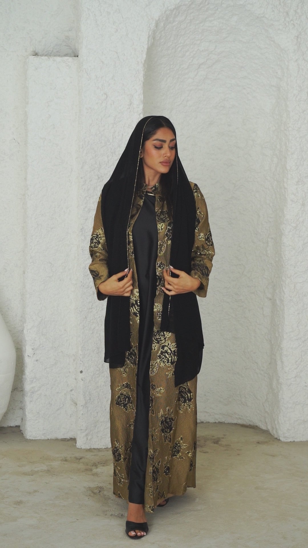 Yasmin Gold Abaya