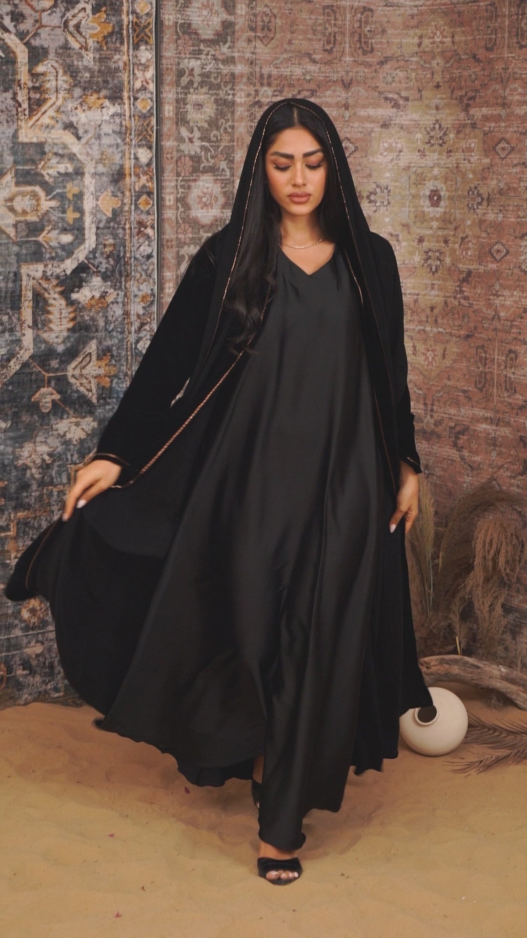 Amina Black Velvet Abaya
