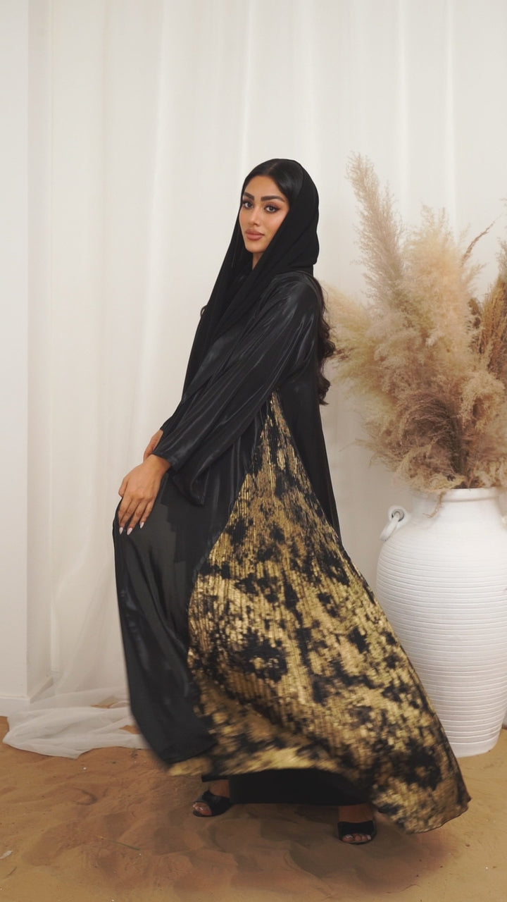 Amira Black & Gold  Abaya